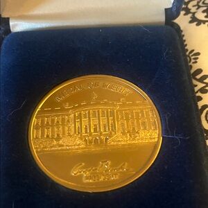 Republican Presidential Task Force Medal Of Merit Coin George Bush